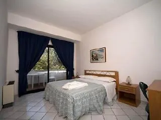 Hotel Parco La Rosa 3*